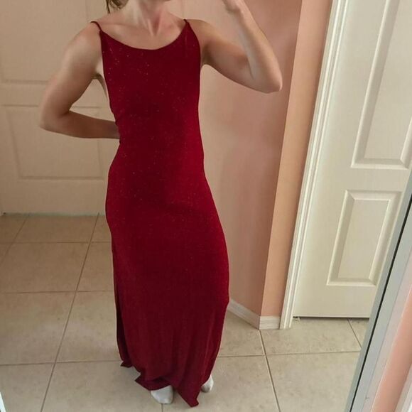 American Vintage Dresses & Skirts - American-vintage Women's Red and Burgundy Dress